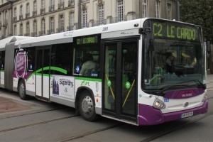 Nantes reoit le Prix Modernisation pour ses bus GNV