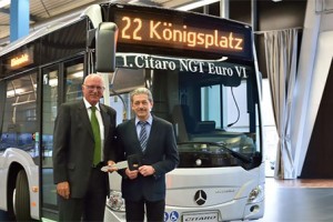 Bus GNV : la ville allemande d’Ausbourg reoit son premier Citaro NGT