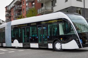 Scania sassocie  Van Hool pour prsenter le bus Exqui.city au gaz naturel