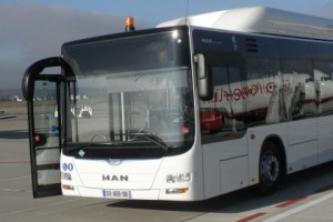 MAN livre un bus GNV  laroport de Ble Mulhouse