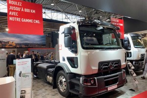 Renault Trucks : un porteur GNC avec 800 km d'autonomie développé avec le CRMT
