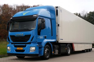 Speksnijder Logistics met en service son premier camion GNL