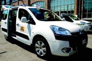 Milan  Une flotte de taxis GPL accessible aux personnes  mobilit rduite