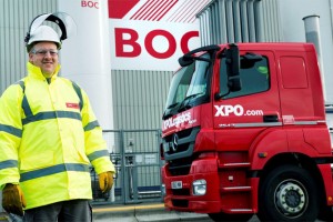 Diesel & GNL  XPO Logistics teste les camions dual-fuel en Angleterre