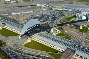 Lyon : des navettes au biogaz pour l'aéroport dès 2018