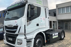 Le Groupe Altrans réceptionne de nouveaux camions au gaz naturel