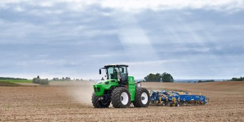 AUGA va produire des tracteurs hybrides au bioGNV