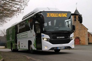 Pays de la Loire : la région teste un autocar GNV en Sarthe