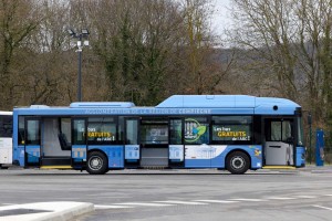 Oise : les premiers bus au biogaz circulent dans le Compiégnois