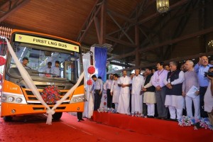 Tata Motors lance un premier bus GNL en Inde