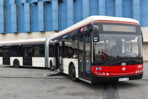 Barcelone, première ville européenne à se doter de bus articulés hybrides/GNV