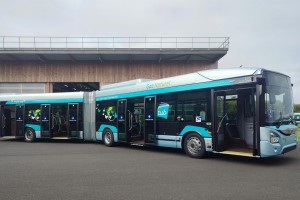 A Saint-Brieuc, les nouveaux bus hybrides-biogaz entrent en service