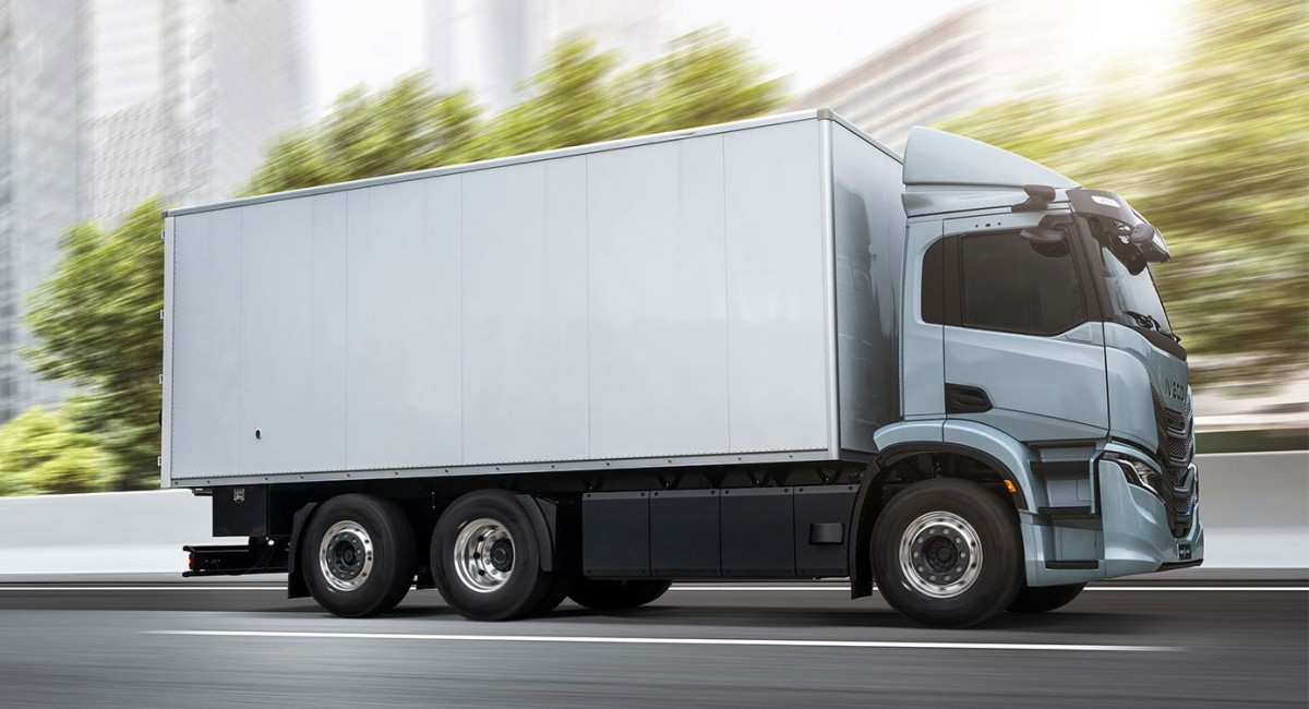 Aides carburant : le transport routier de marchandises encore &eacute;cart&eacute;, la FNTR d&eacute;nonce des versements toujours bloqu&eacute;s
