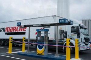 La premire station-service GNLC inaugure  Castets