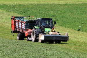 Le CRMT associé au projet RES4LIVE pour le rétrofit de tracteurs agricoles au bioGNV