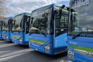 Bus au gaz naturel : une année 2024 record pour l'Italie