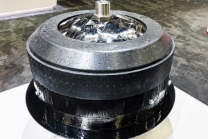 Cummins accélère dans le GNV avec un nouveau réservoir pour poids lourds