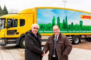 DHL lance lexprimentation dun camion au gaz naturel en Angleterre