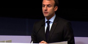 Emmanuel Macron appelle l'Europe &agrave; acc&eacute;l&eacute;rer sa strat&eacute;gie sur le GNV