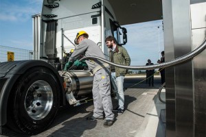 Italie : Eni inaugure une station GNLC en Toscane