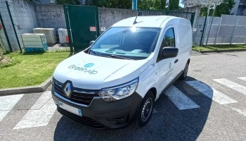 GreenAlp teste le r&eacute;trofit gaz avec un Renault Kangoo GNV converti par Borel