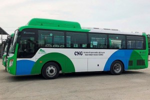 Vietnam : Hanoi met en service ses premiers bus au gaz naturel