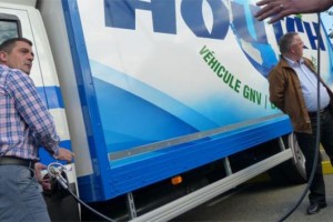 Le transporteur Houtch mise sur le GNV pour ses camions