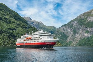 Hurtigruten veut convertir ses paquebots au biogaz