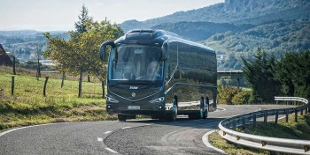 Une version GNL pour l'autocar de tourisme Irizar i8
