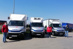 En Roumanie, Engie et Iveco font don de camions au gaz à la Croix-Rouge