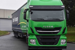 En Belgique, le groupe Jost reçoit ses 30 premiers camions au GNL