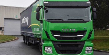 En Belgique, le groupe Jost reçoit ses 30 premiers camions au GNL