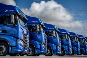 65 Iveco S-WAY GNL pour le transporteur lituanien Vlantana