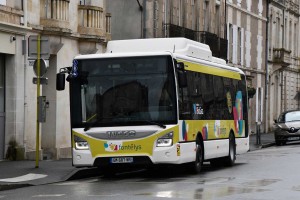 Vendée : un premier bus au biogaz pour Fontenay-le-Comte