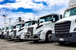 Au port de Los Angeles, les camions passent au gaz naturel