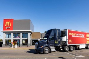 McDonald's Canada teste le bioGNV dans sa flotte de camions