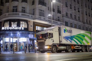 En Espagne, McDonald's roule au GNV avec HAVI et Scania