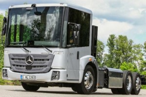 Mercedes – L’Econic GNV Euro 6 sera lanc dbut 2015