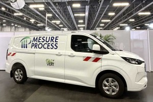 Mesure Process s'équipe d'un utilitaire hybride rechargeable GNV