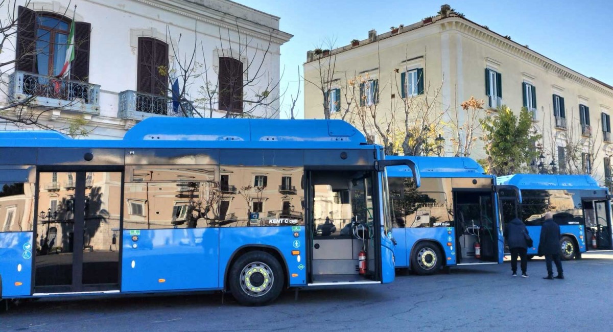 730 nouveaux bus à gaz : en Italie, Consip valide un marché XXL