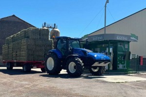 Tracteur New Holland au biogaz : premier essai positif pour cet agriculteur