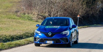 Cette Renault Clio hybride au biogaz affiche une consommation record