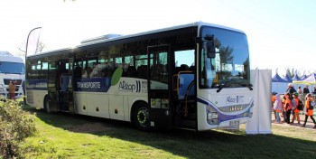 R&eacute;trofit bioGNV : la r&eacute;gion Pays de la Loire pionni&egrave;re avec la conversion de cet autocar diesel Euro VI 