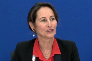 Sgolne Royal sengage en faveur du bio-GNV