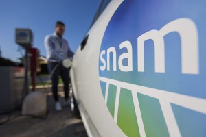 Italie : Snam va construire 110 stations GNV avec l'aide de la BEI