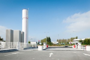 Auchan inaugure une station GNLC à Lesquin