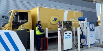 La Poste : &laquo; Pour d&eacute;carboner fortement d'ici 2030, la meilleure solution est le bioGNC &raquo;
