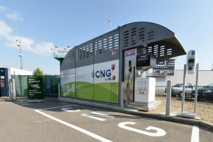 Belgique � Q8 Petroleum inaugure sa premi�re station GNV � Schoten