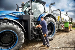 Comment l'Ademe envisage le bioGNV pour les engins non routiers agricoles et de construction ?