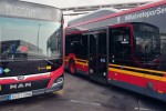 A Séville, dix nouveaux bus articulés hybrides GNV rejoignent la flotte de TUSSAM